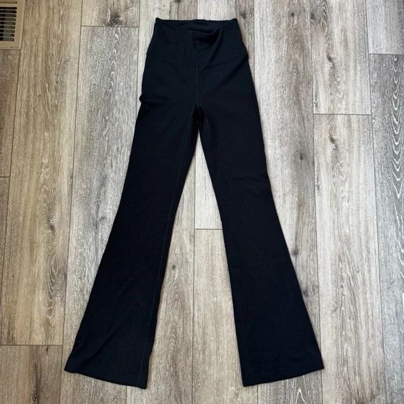 Lululemon Groove Nulu Flare Pant Black Size 4 High Rise 32” Inseam - Picture 2 of 12